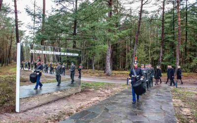 Eerste teraardebestelling op de Nationale Veteranenbegraafplaats Loenen